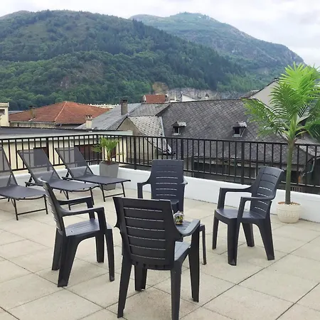Le Soleil 140 M2 Climatise Parking Prive Proche Sanctuaires * 卢德