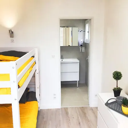 Le Soleil 140 M2 Climatise Parking Prive Proche Sanctuaires Lourdes