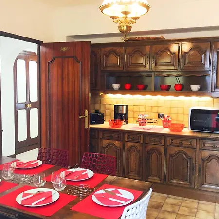 Le Soleil 140 M2 Climatise Parking Prive Proche Sanctuaires *