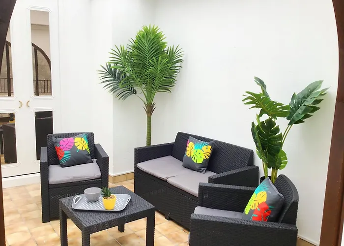 Le Soleil 140 M2 Climatise Parking Prive Proche Sanctuaires Apartman *